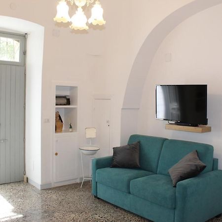 Trullo Porta Antica Hotel เซลวา ดิ ฟาซาโน ภายนอก รูปภาพ