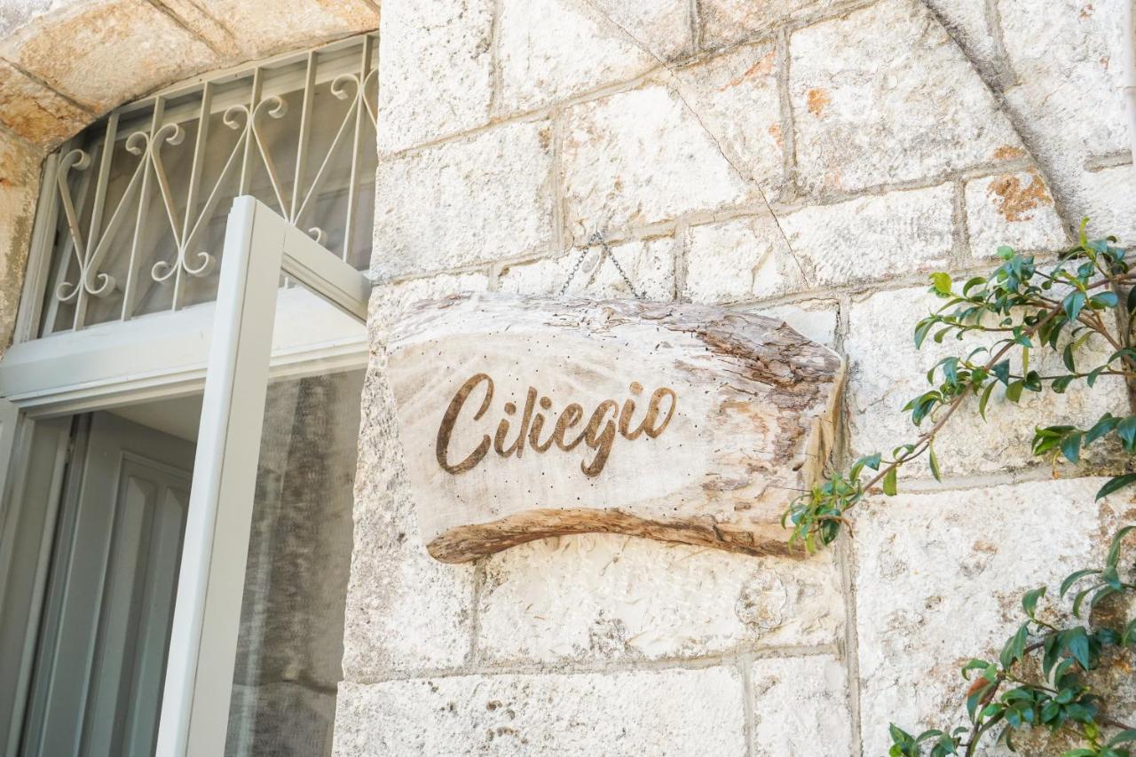 Trullo Porta Antica Hotel เซลวา ดิ ฟาซาโน ภายนอก รูปภาพ