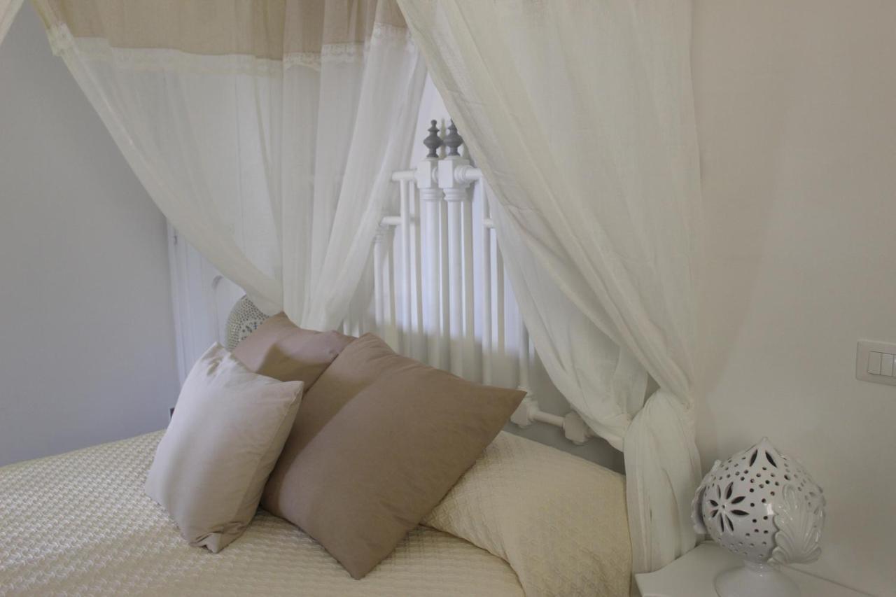 Trullo Porta Antica Hotel เซลวา ดิ ฟาซาโน ภายนอก รูปภาพ