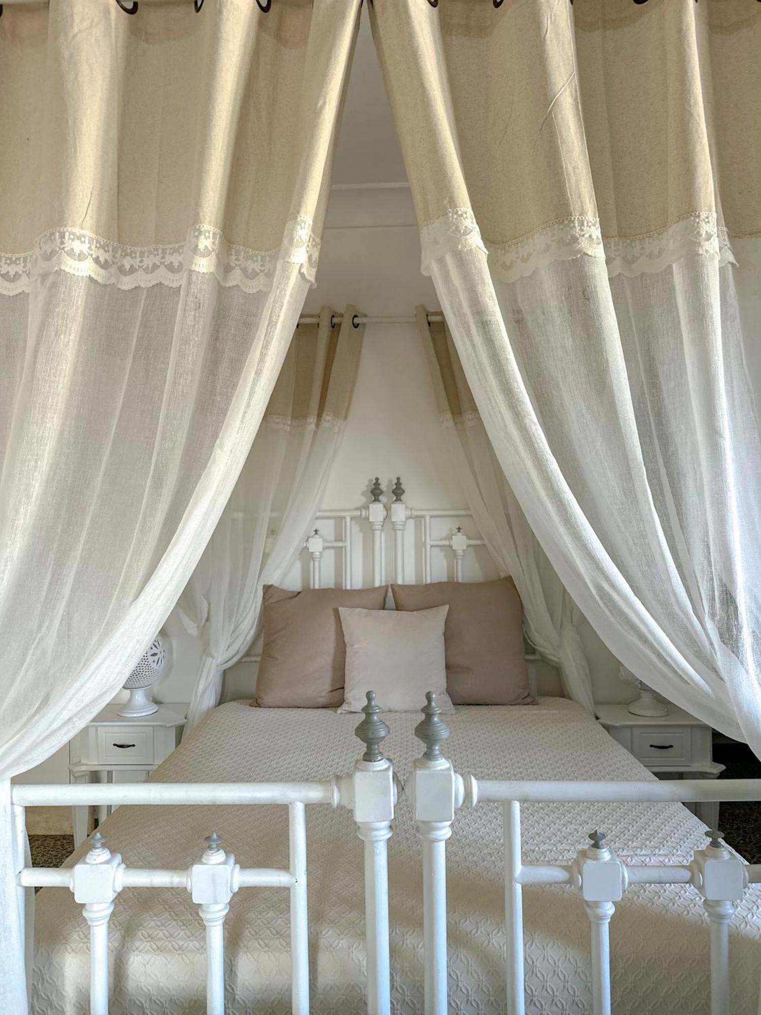 Trullo Porta Antica Hotel เซลวา ดิ ฟาซาโน ภายนอก รูปภาพ